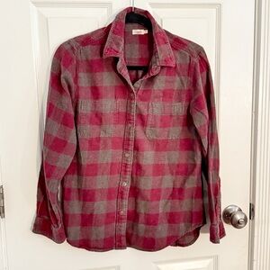 Faherty Women’s Button Up Burgundy and Grey Plaid Flannel Shirt